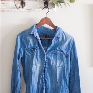 Vans chambray button up shirt